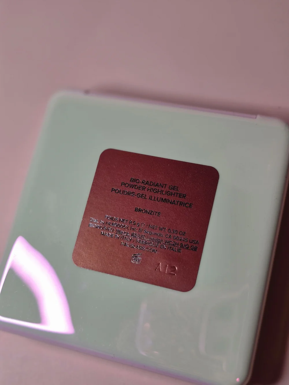 HAUS LABS Bio-Radiant Gel-Powder Highlighter – Bronzite (8.5g)